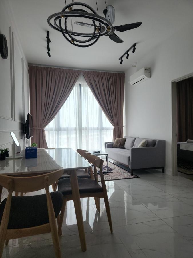 Nusa Luxurious Suite Kota Bharu Exterior photo